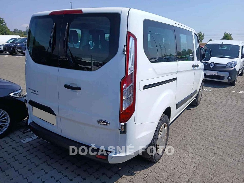 Ford Transit Custom 2.0TDCi  9míst
