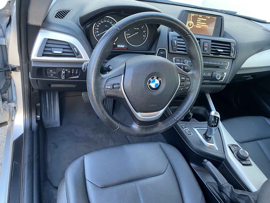 BMW Řada 2 2.0i  220i