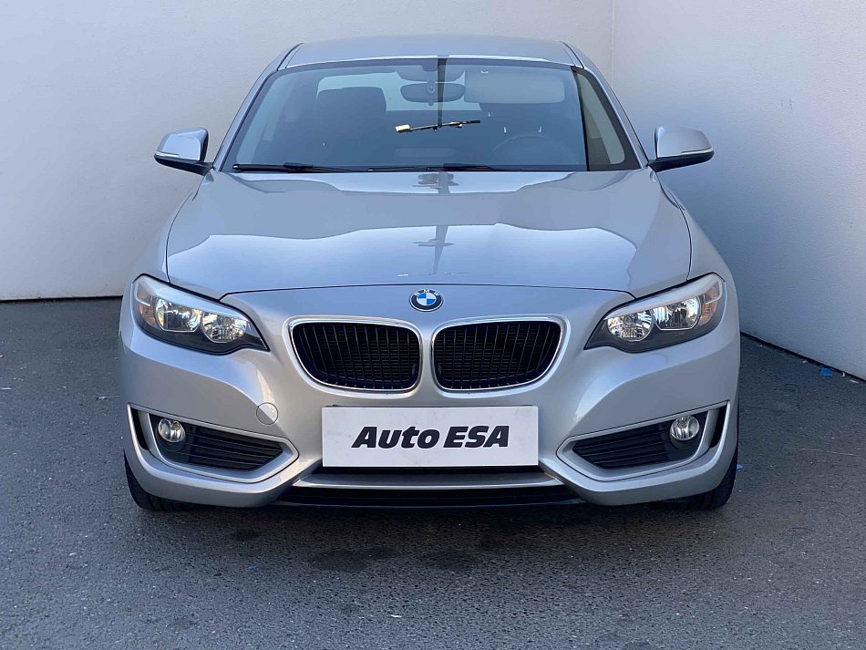 BMW Řada 2 2.0i  220i