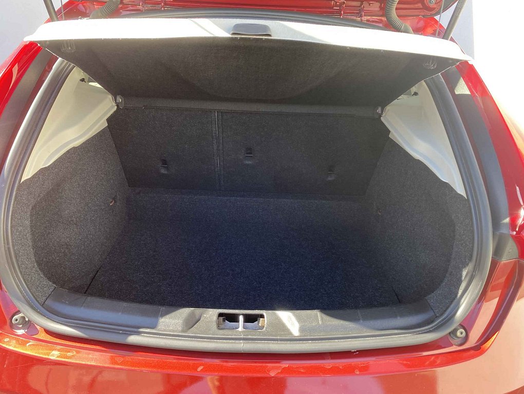 Volvo V40 2.0 D2 