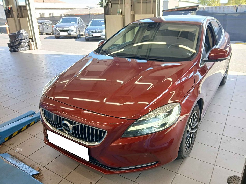 Volvo V40 2.0d 