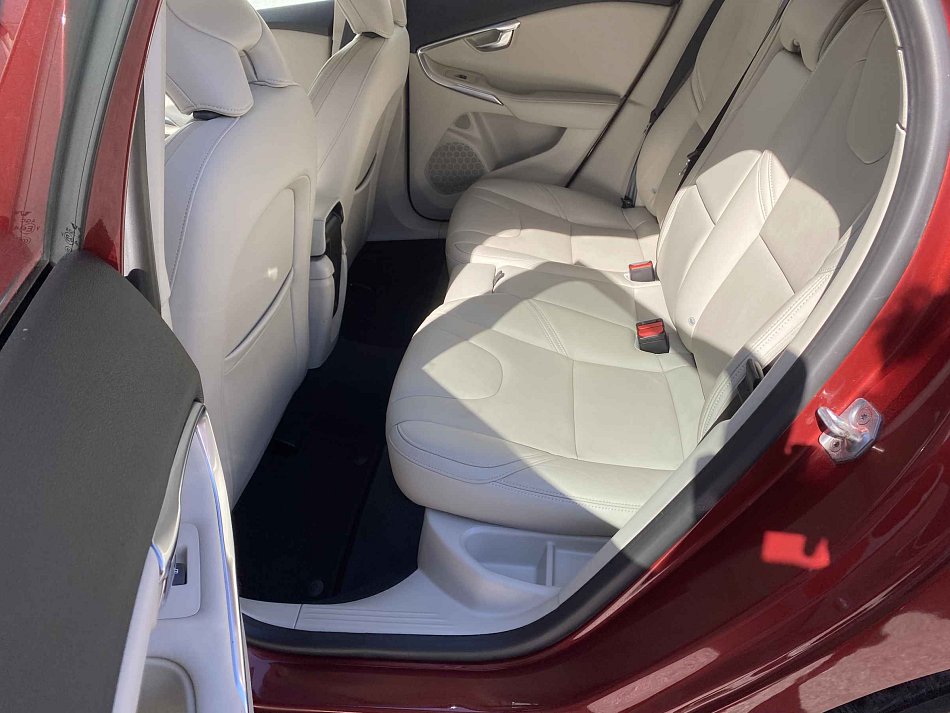 Volvo V40 2.0 D2 