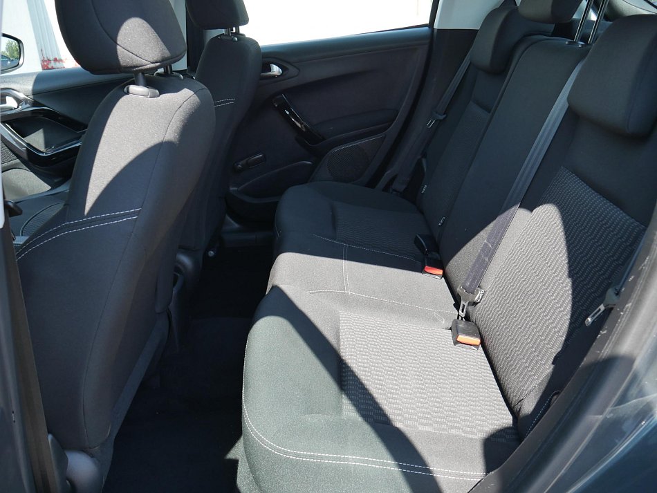 Peugeot 208 1.0 PT Active