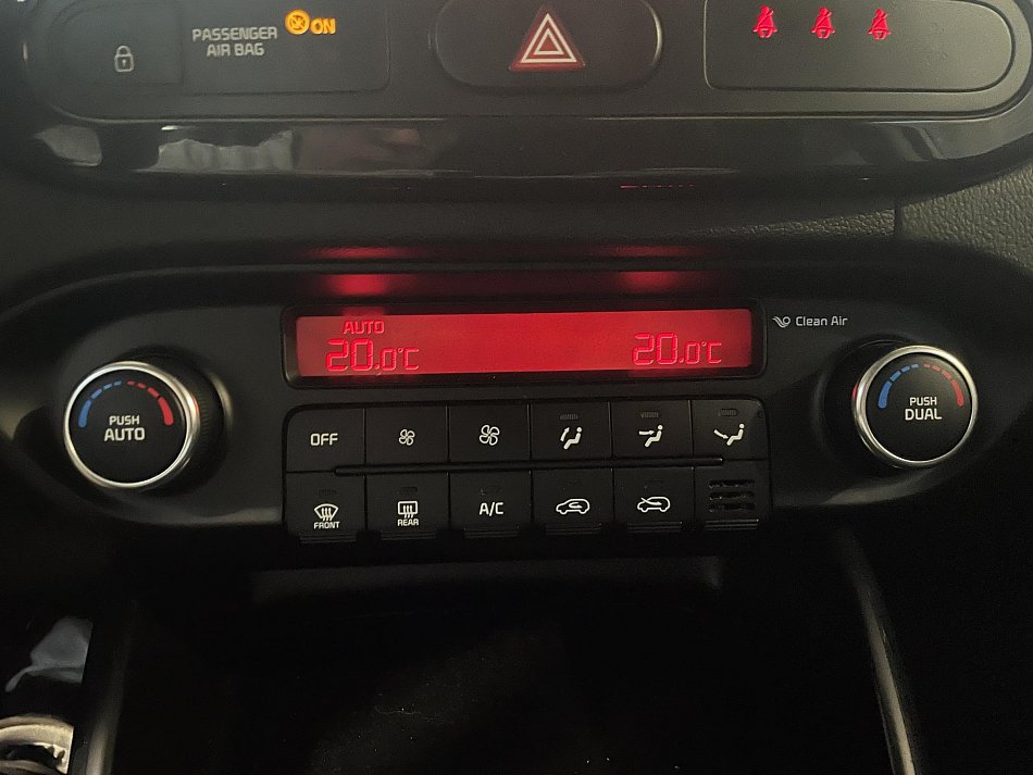 Kia Carens 1.7 