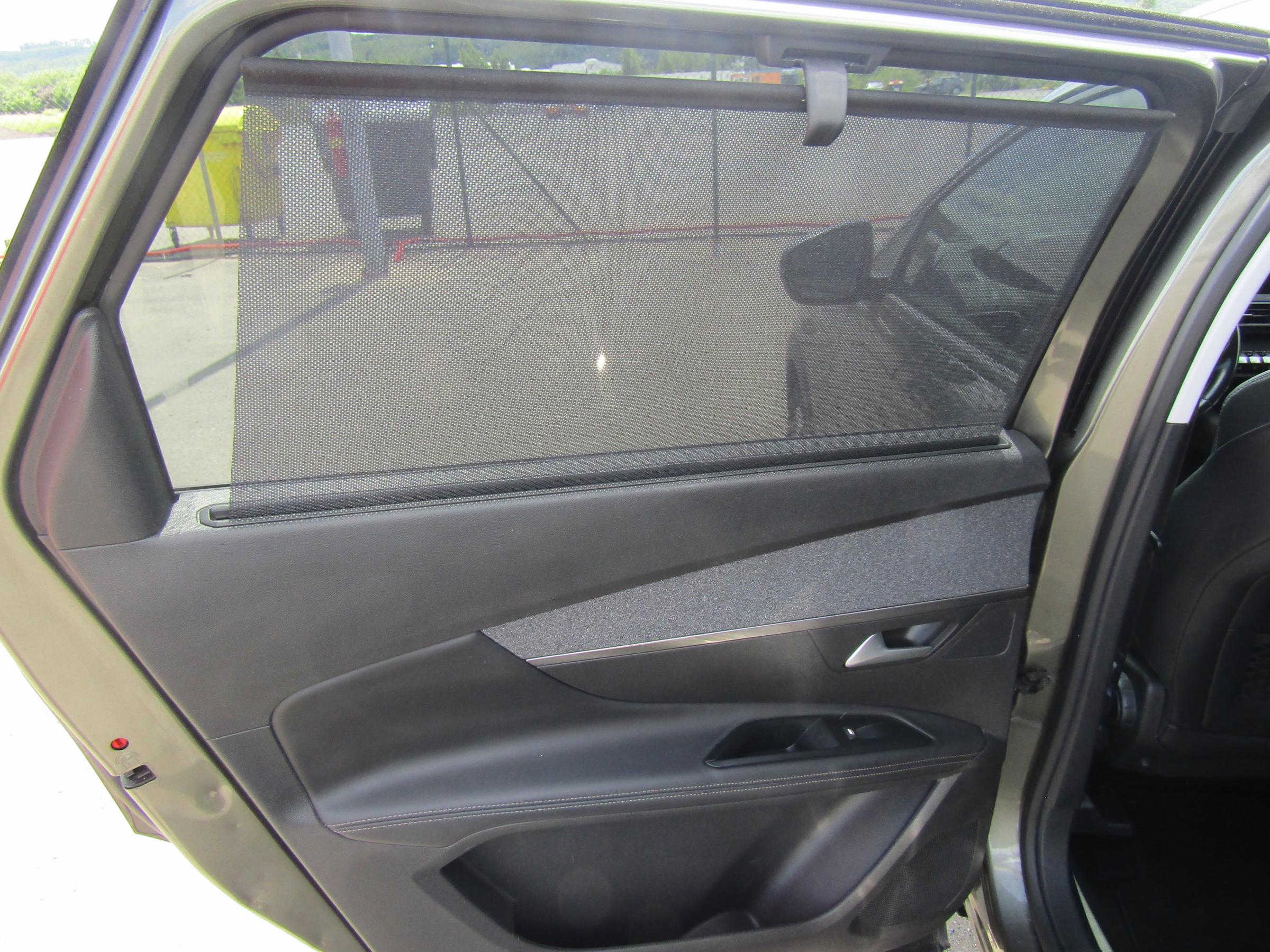 Peugeot 5008, 2018 - pohled č. 22