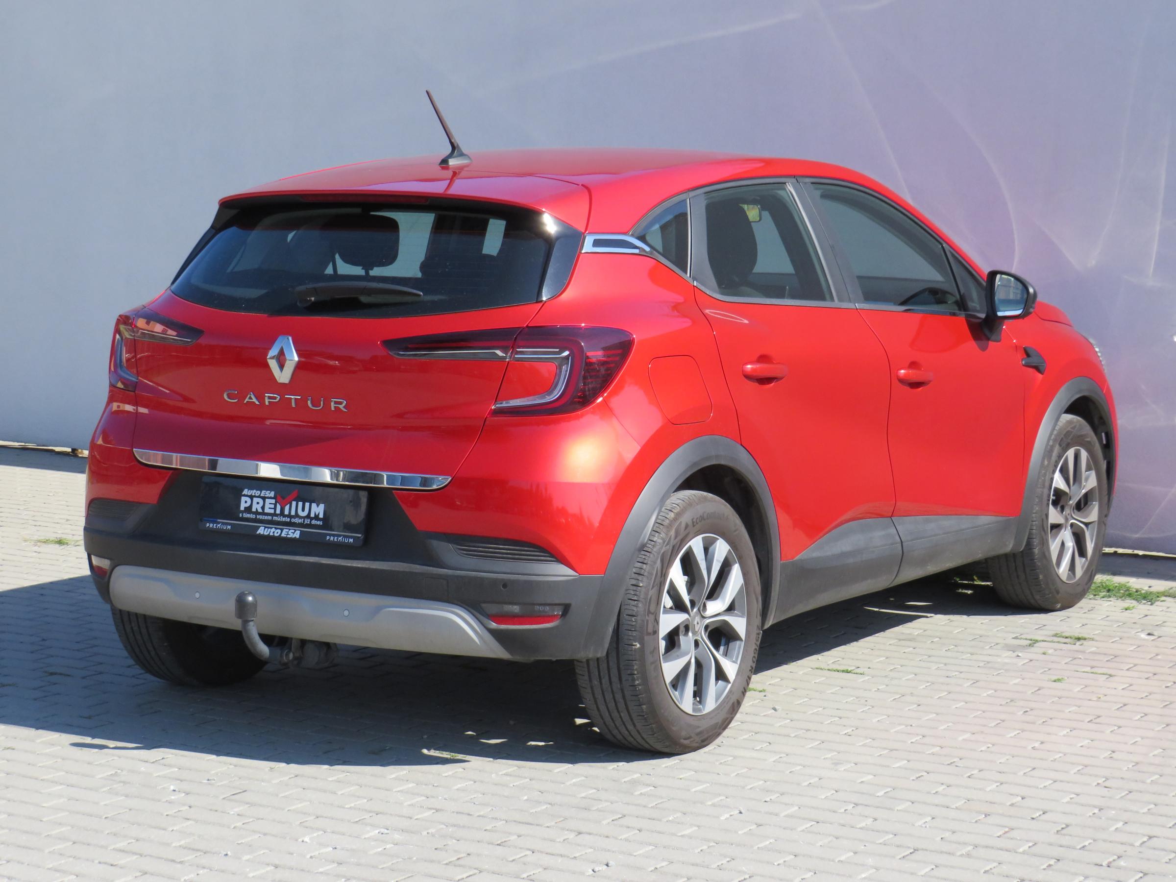 Renault Captur, 2023 - pohled č. 4