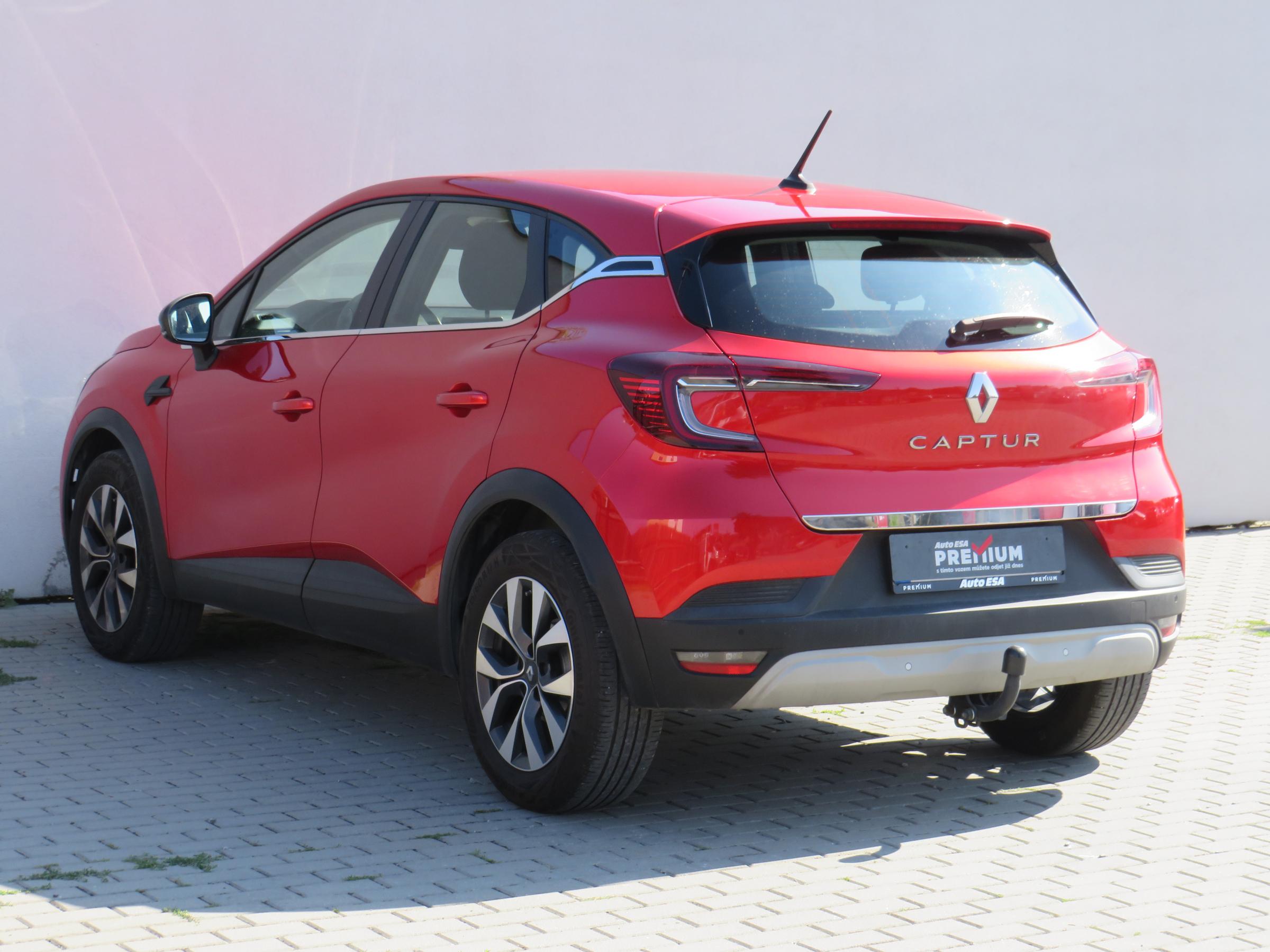 Renault Captur, 2023 - pohled č. 6