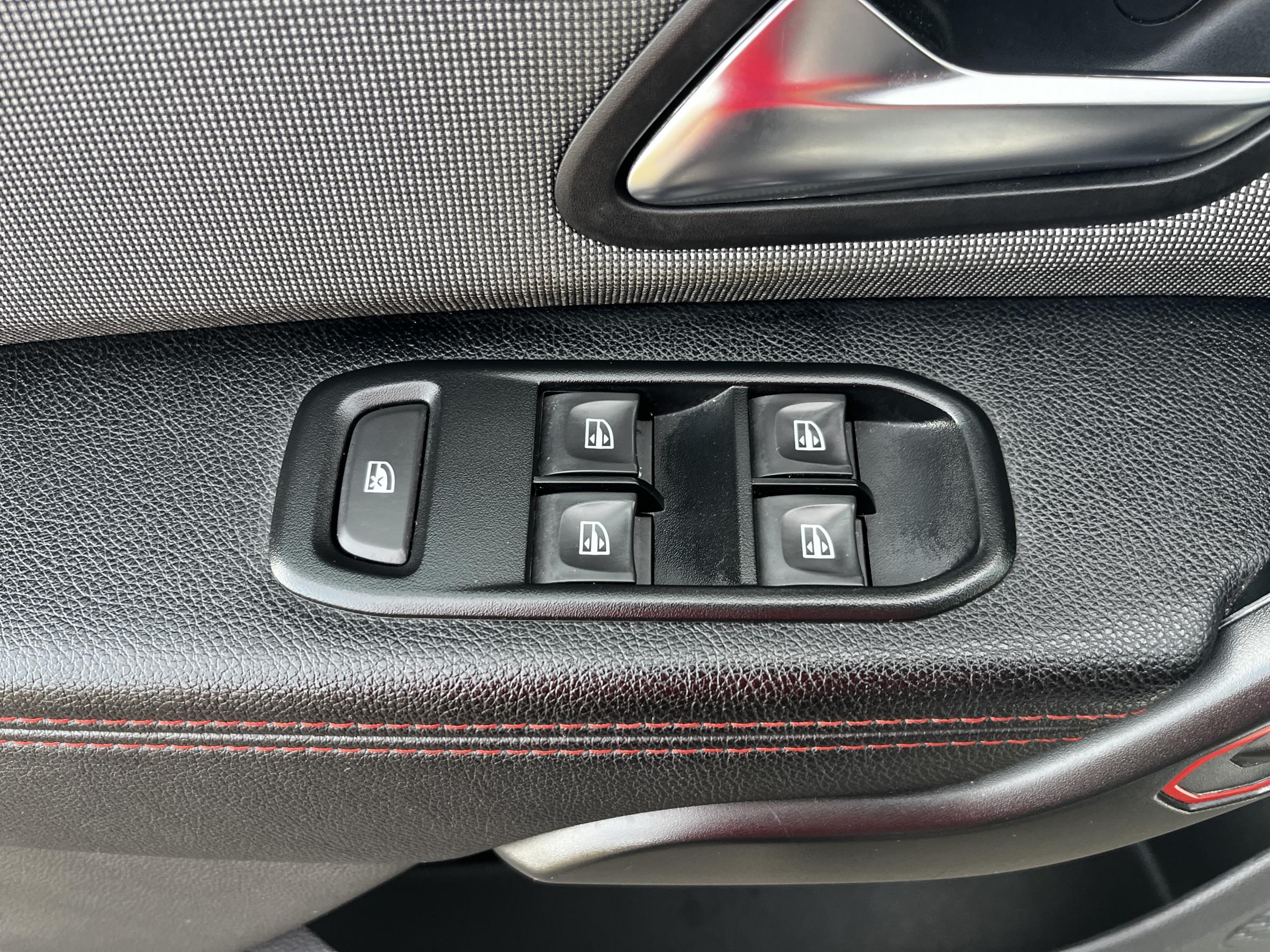 Dacia Duster, 2019 - pohled č. 12