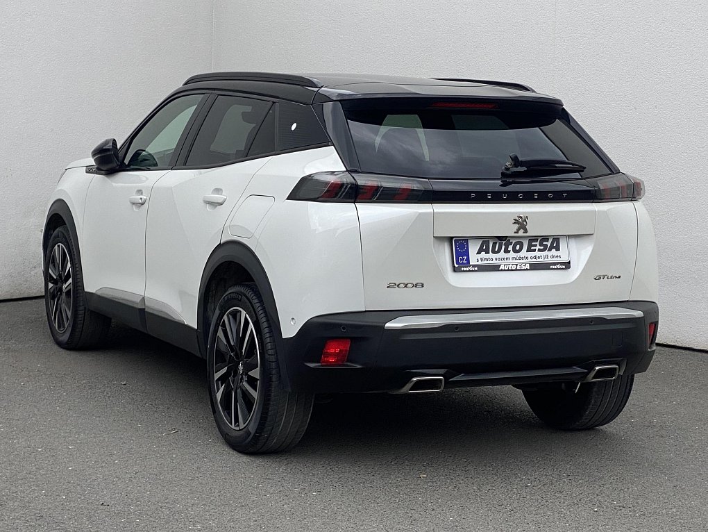 Peugeot 2008 1.2PT GT Line