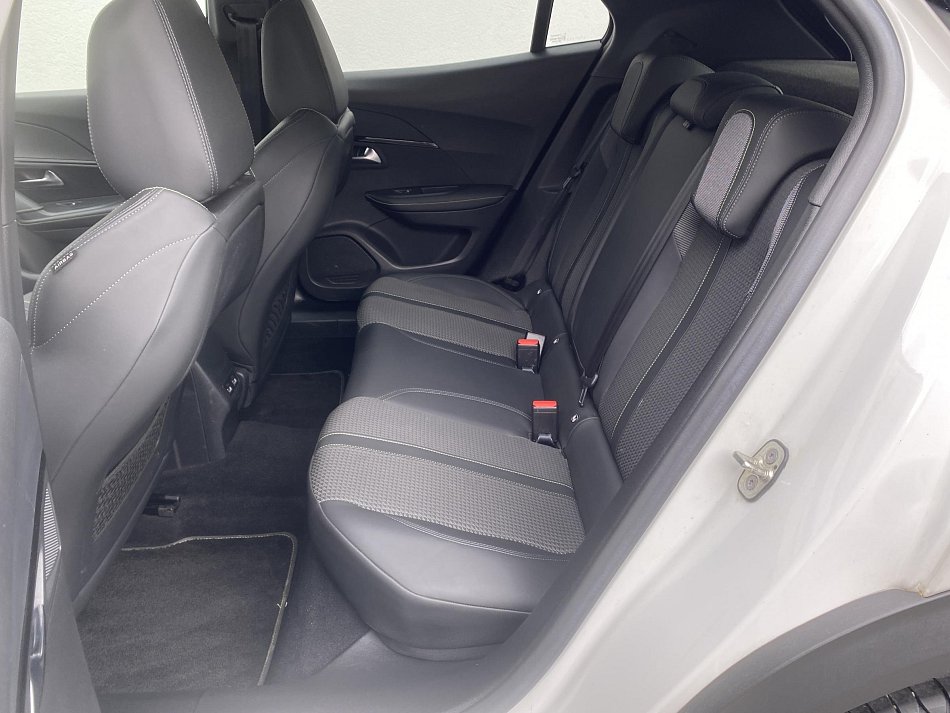 Peugeot 2008 1.2PT GT Line
