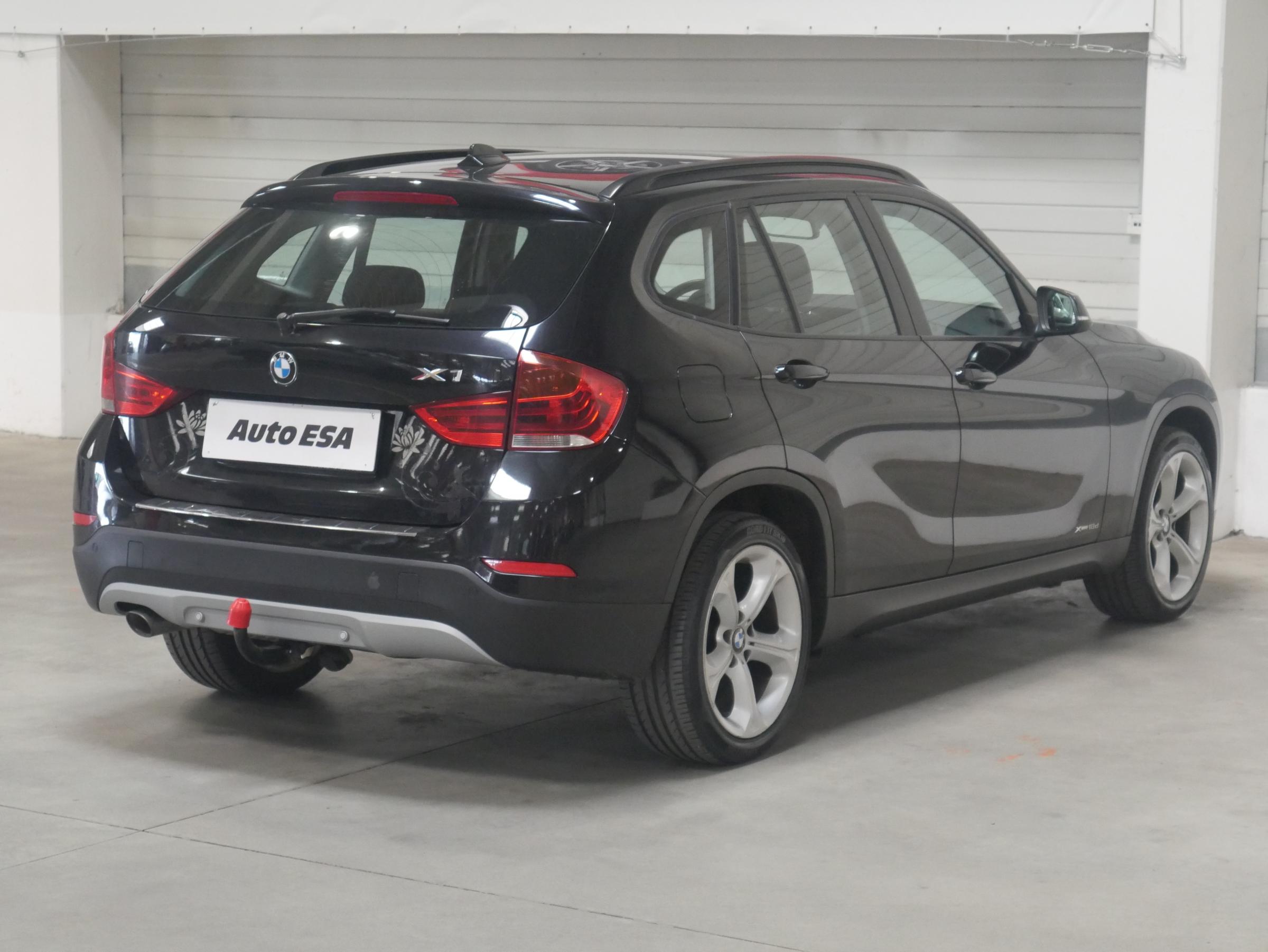 BMW X1, 2012 - pohled č. 4
