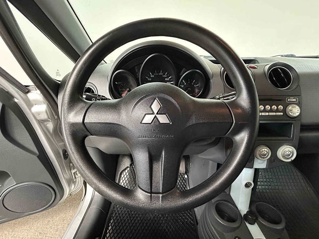 Mitsubishi Colt 1.3i 