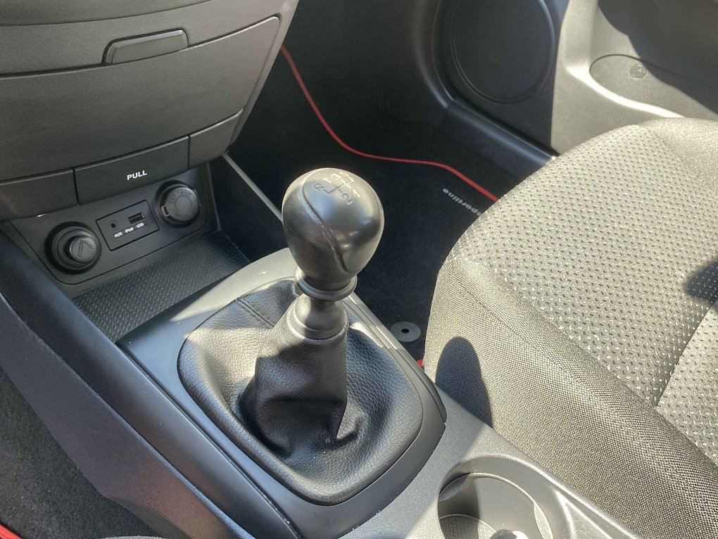 Hyundai I30 1.4 i 