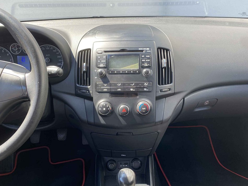 Hyundai I30 1.4 i 
