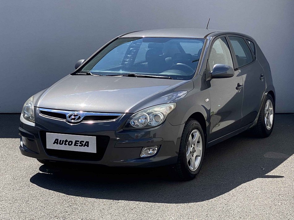 Hyundai I30 1.4 i 