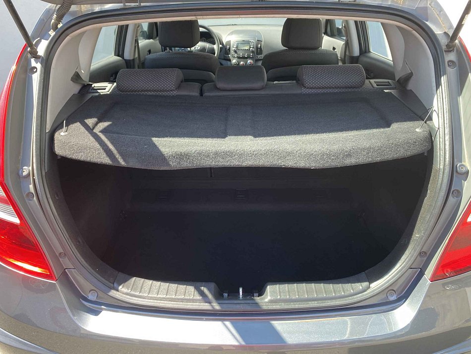 Hyundai I30 1.4 i 