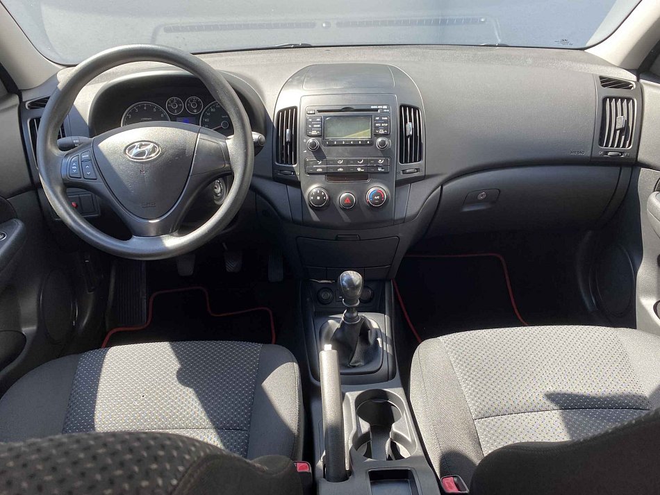 Hyundai I30 1.4 i 