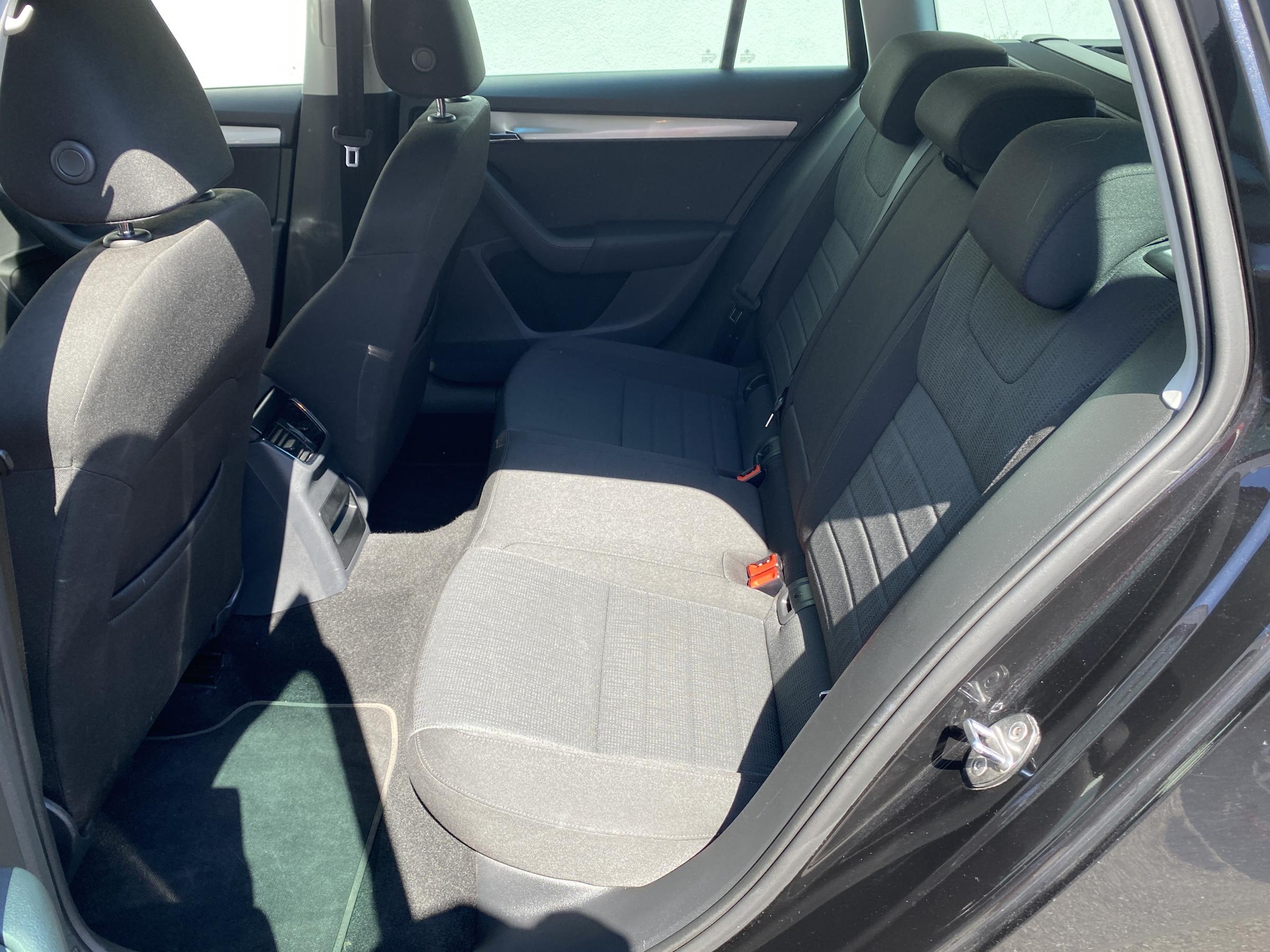 Škoda Octavia III, 2015 - pohled č. 13