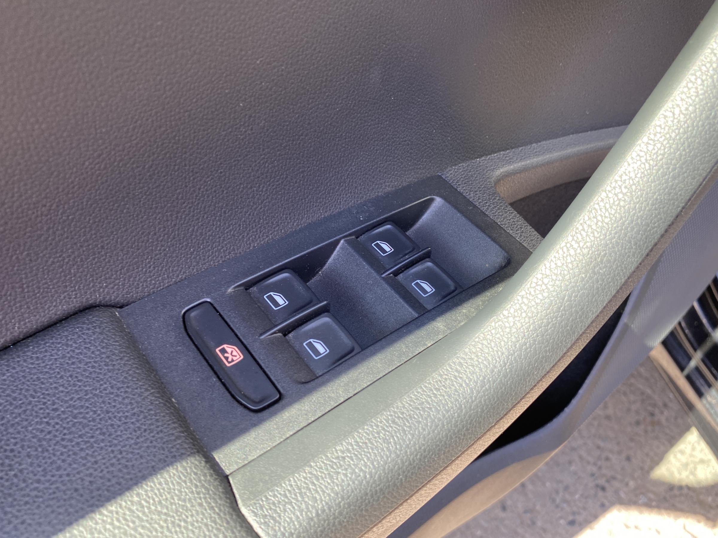 Škoda Octavia III, 2015 - pohled č. 14