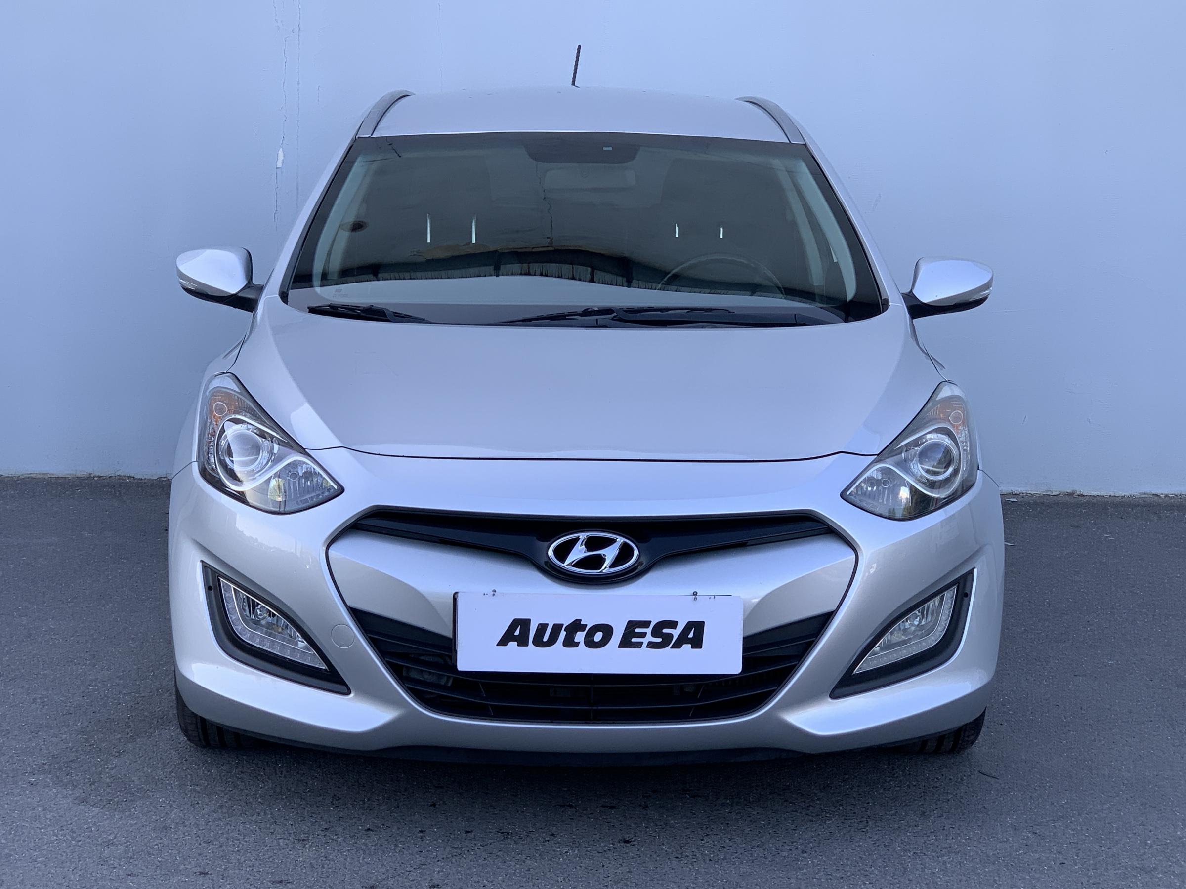 Hyundai i30, 2013 - pohled č. 2