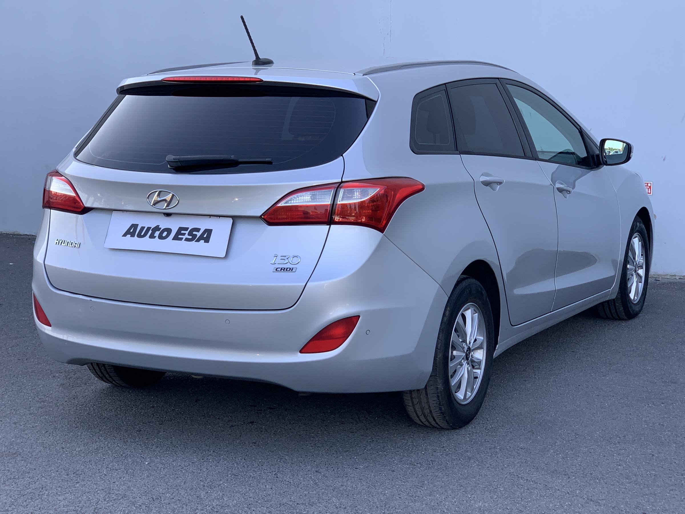 Hyundai i30, 2013 - pohled č. 6