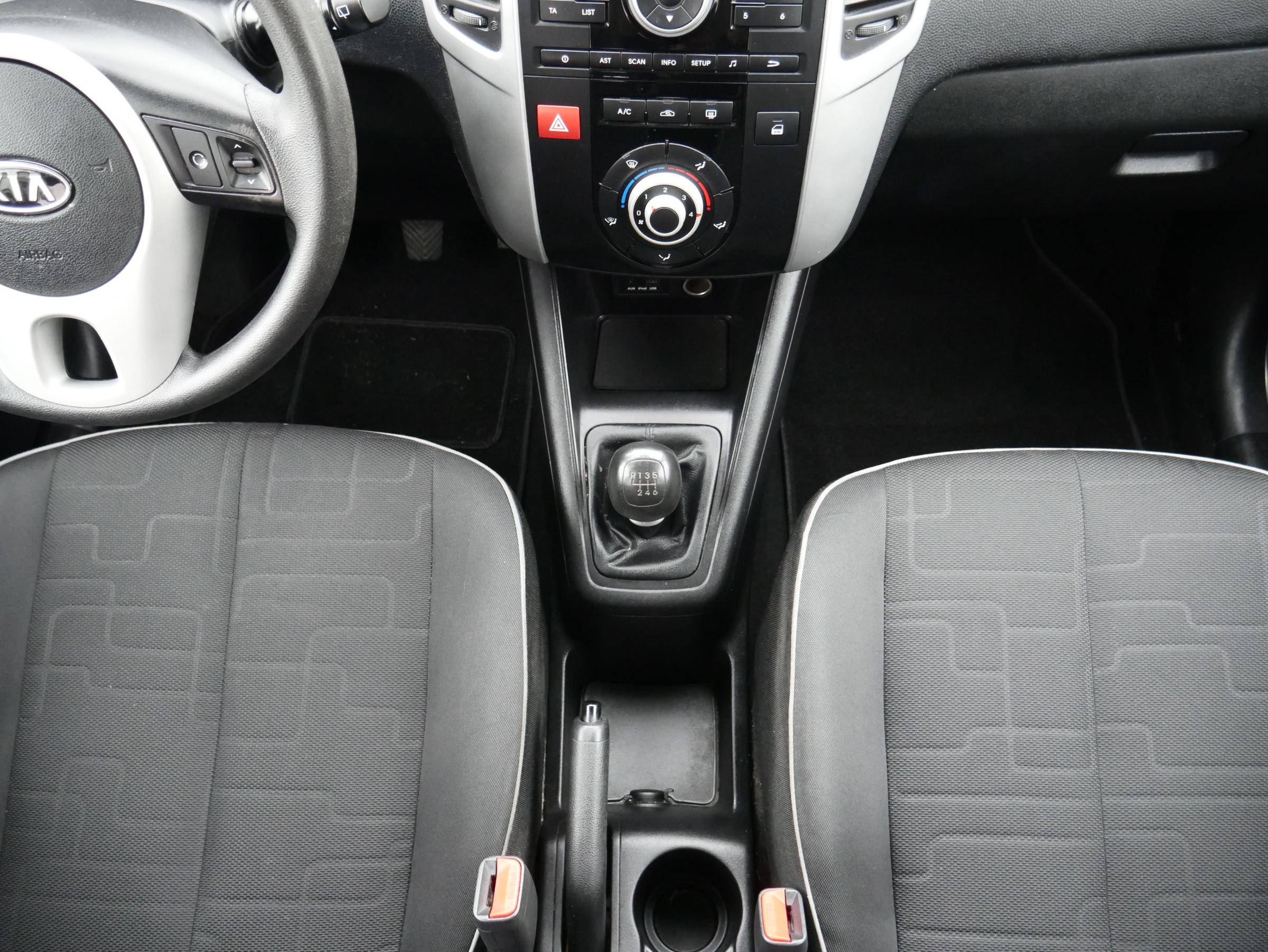 Kia Venga, 2012 - pohled č. 15