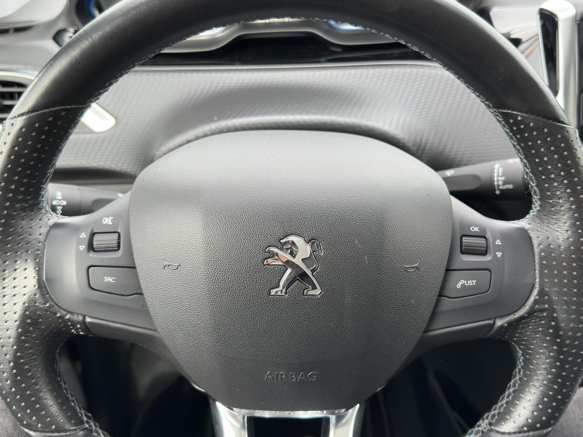 Peugeot 2008, 2019 - pohled č. 12
