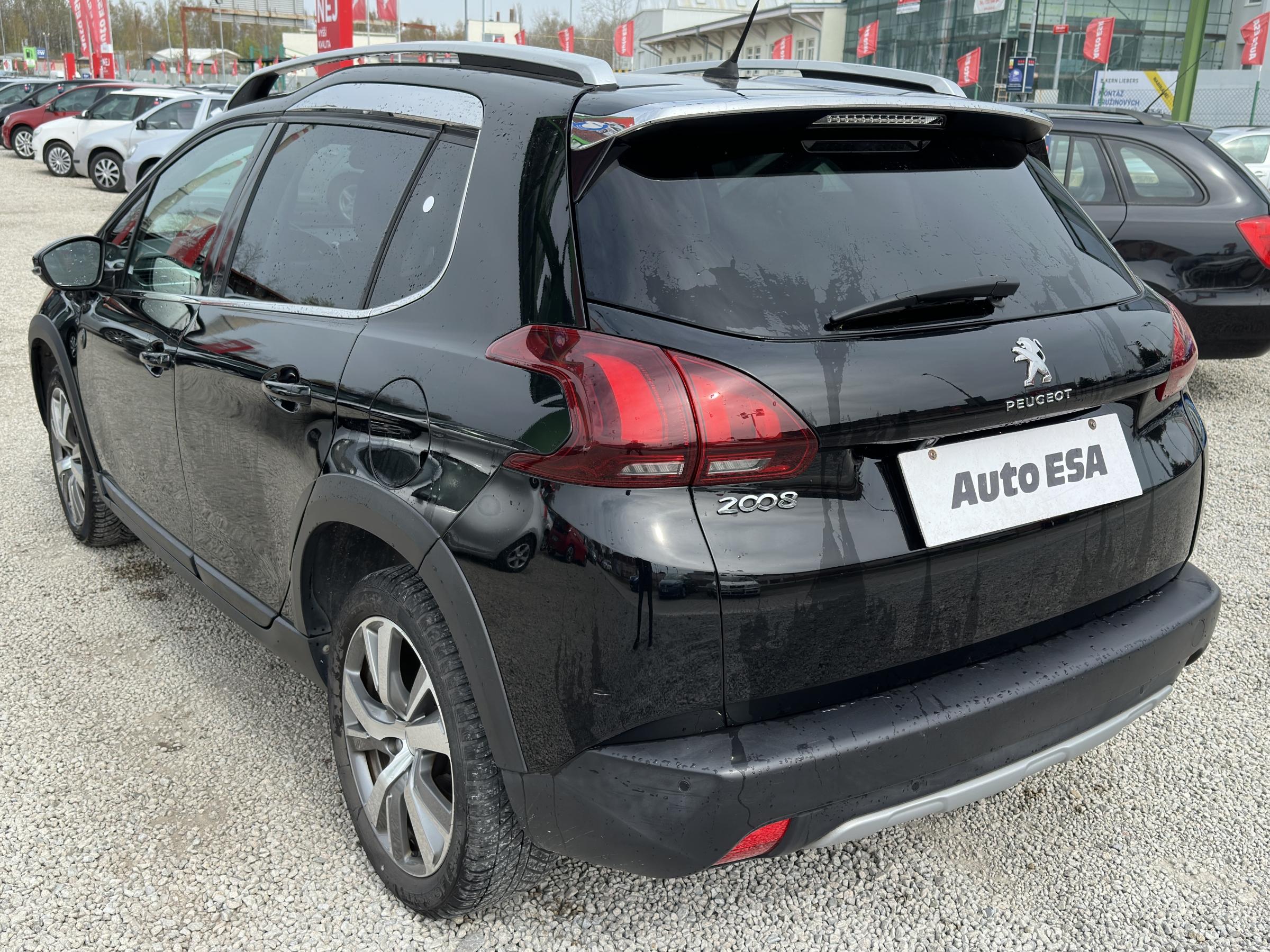 Peugeot 2008, 2019 - pohled č. 6