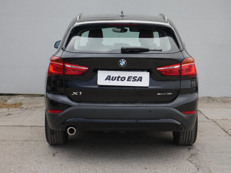 BMW X1 1.5i 