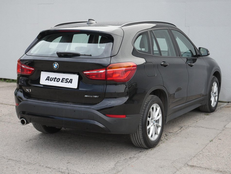 BMW X1 1.5i 