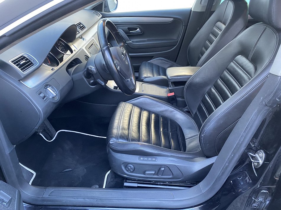 Volkswagen Passat CC 2.0 TDi Sport