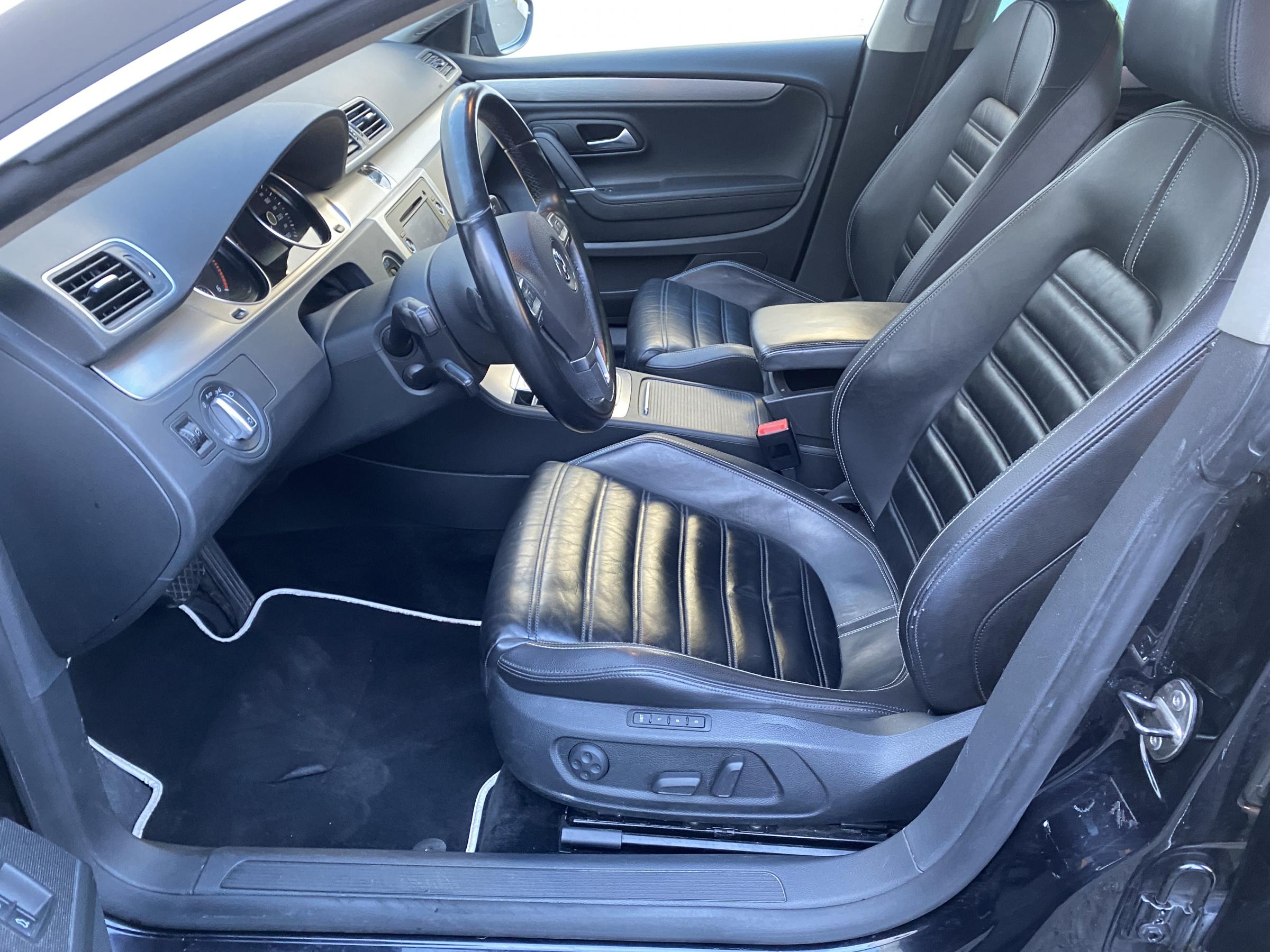 Volkswagen Passat CC, 2010 - pohled č. 9