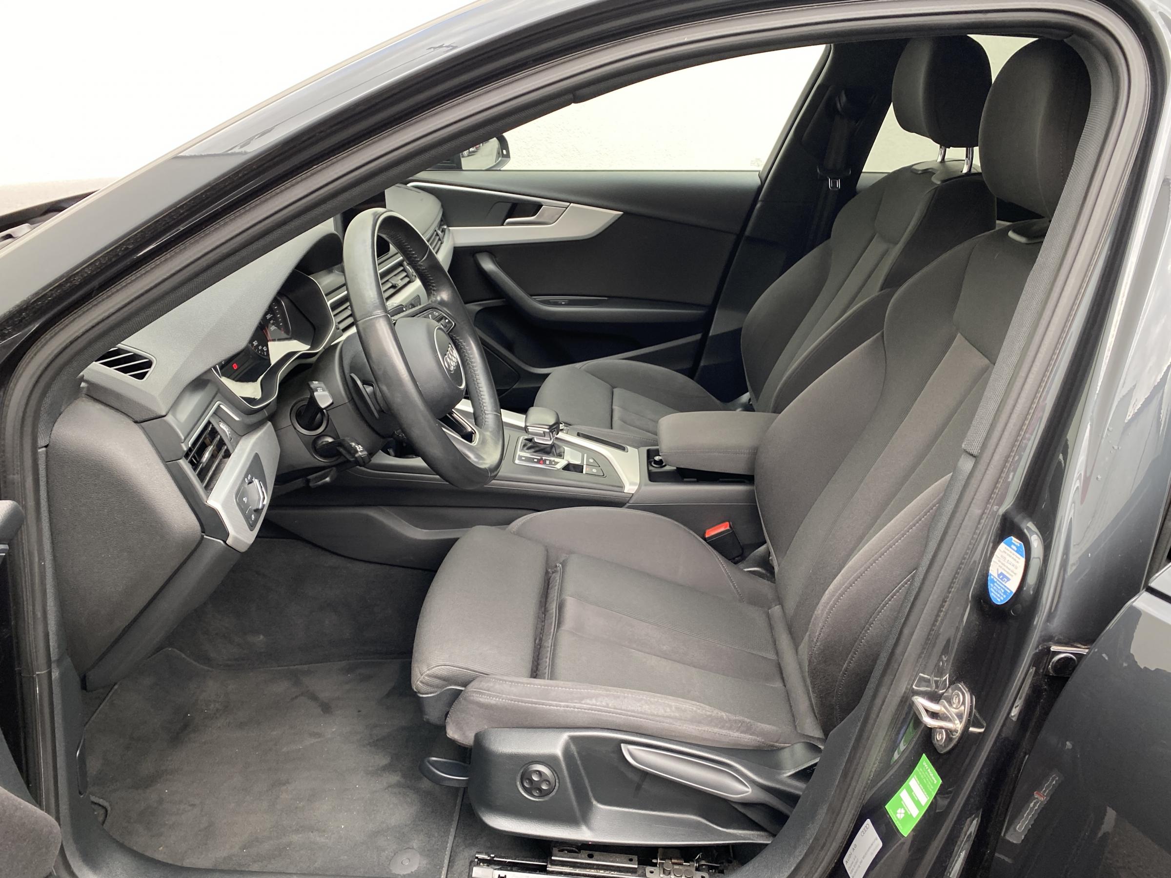 Audi A4, 2017 - pohled č. 9