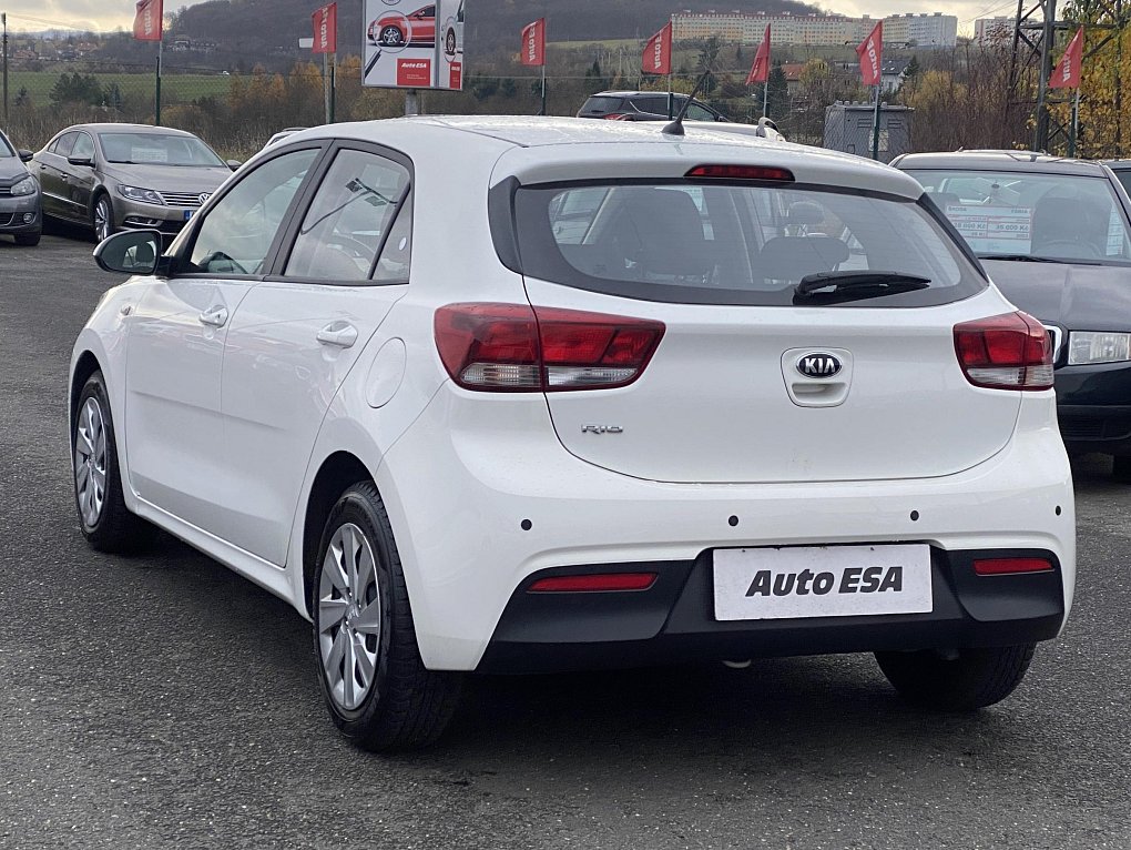 Kia Rio 1.25i 