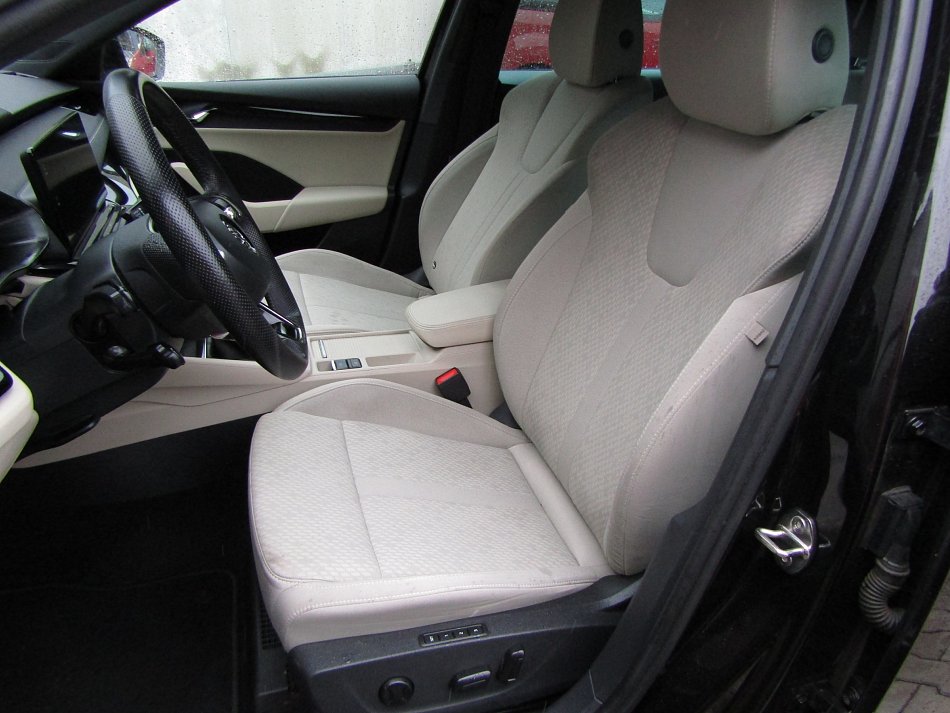 Škoda Octavia IV 2.0 TDi 