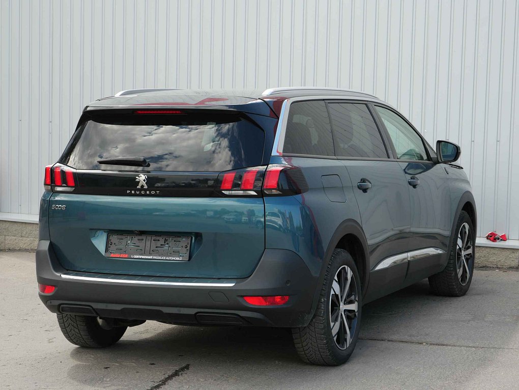 Peugeot 5008 1.5 HDi Crossway