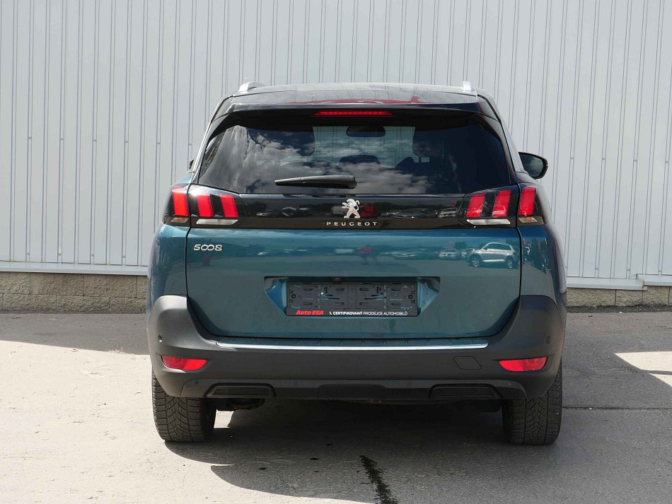 Peugeot 5008 1.5 HDi Crossway