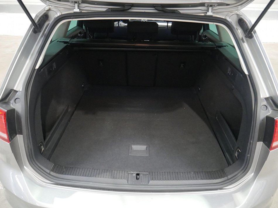 Volkswagen Passat 2.0 TDi Comfortline