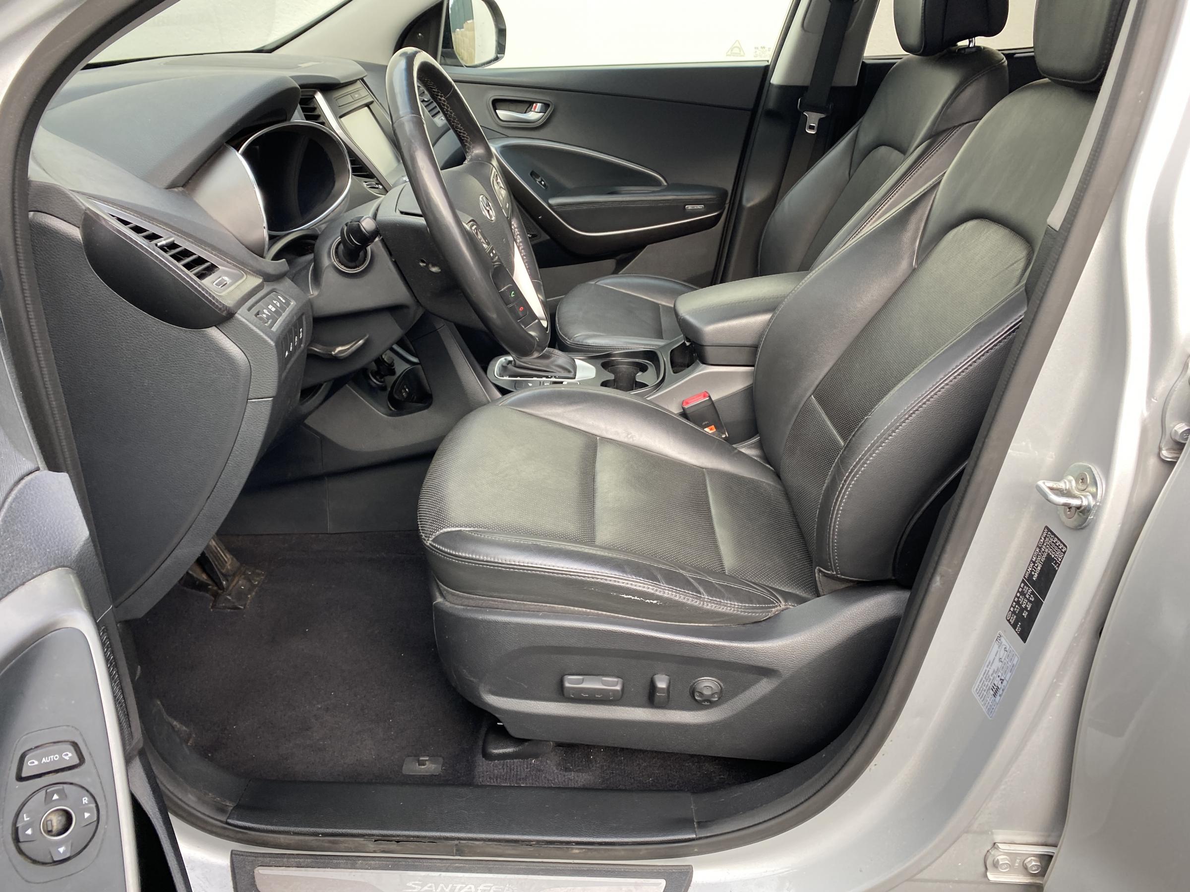 Hyundai Santa Fe, 2016 - pohled č. 9