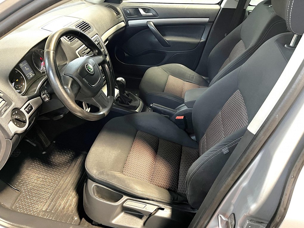 Škoda Octavia II 1.4 TSi Sport