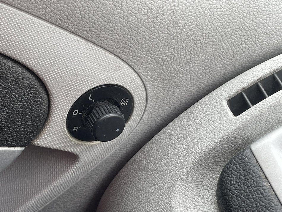 Škoda Fabia II 1.2i 