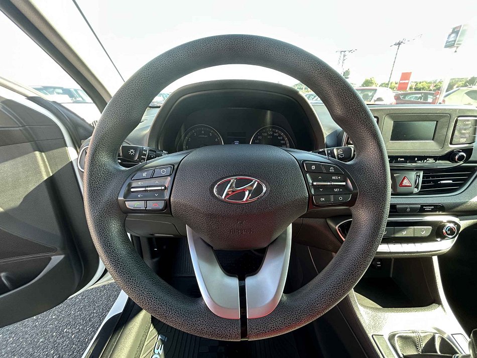 Hyundai I30 1.4CVVT 