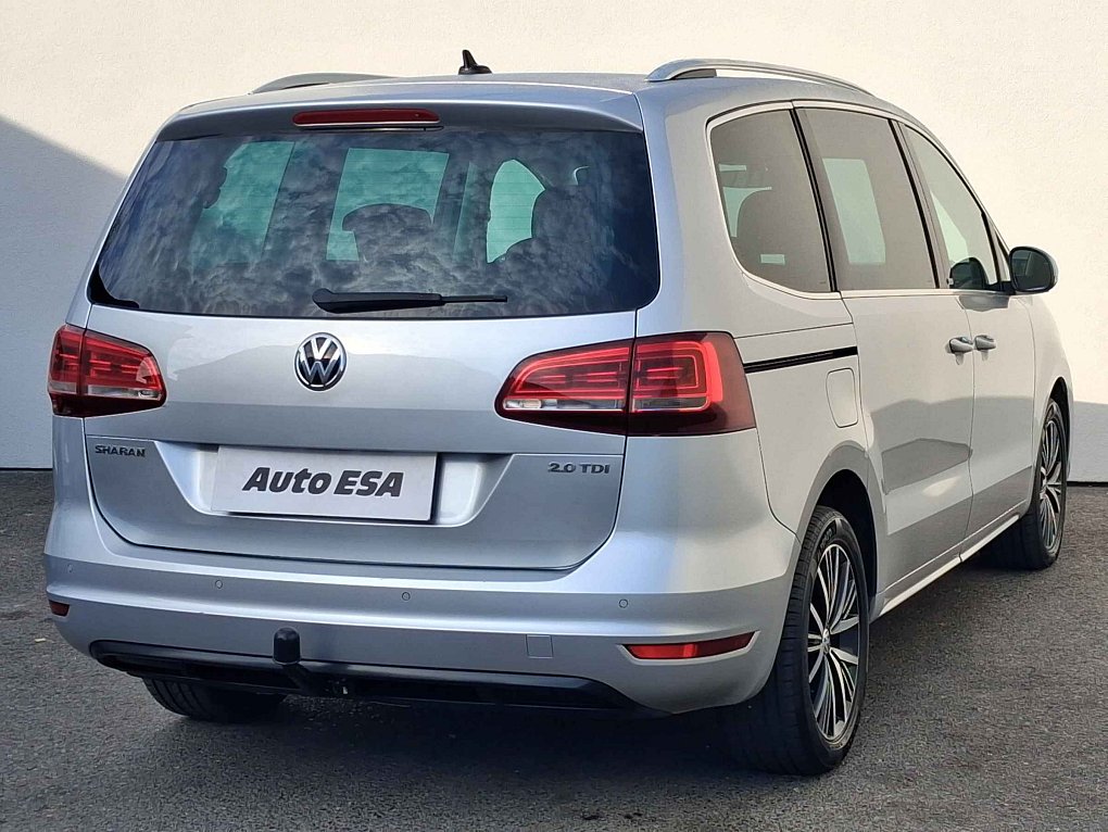 Volkswagen Sharan 2.0 TDi 