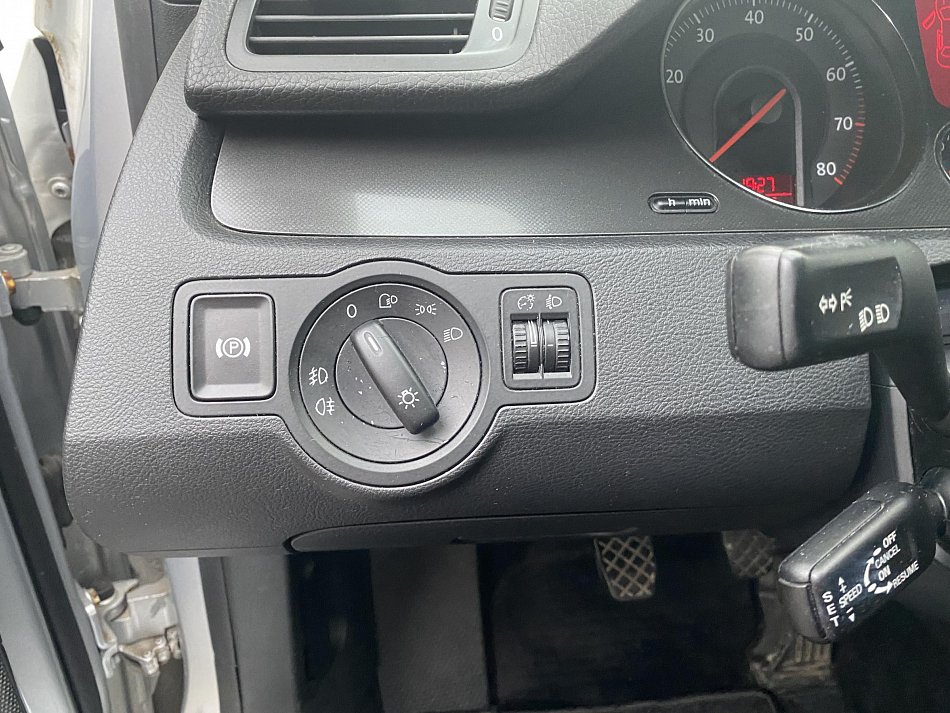 Volkswagen Passat 1.6 FSi Comfortline B6
