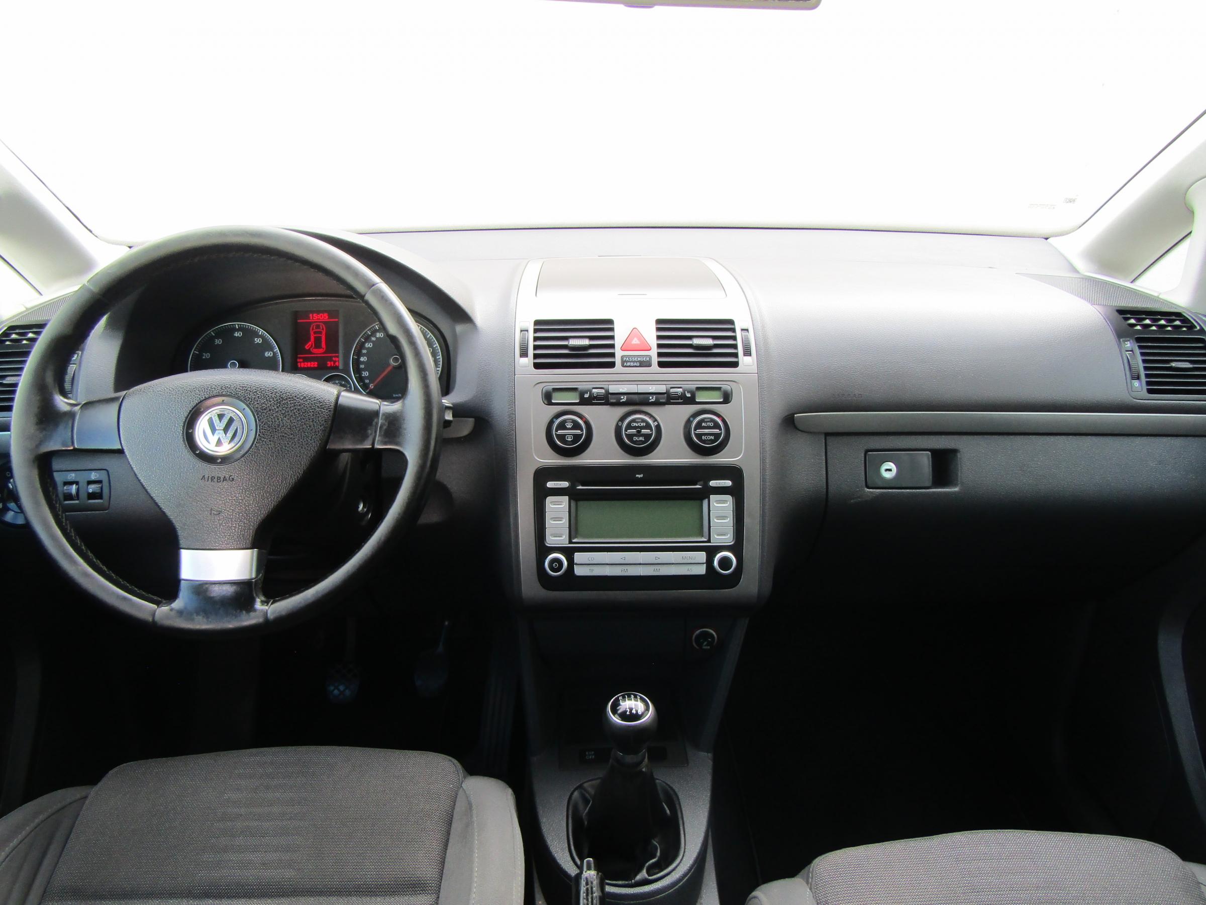 Volkswagen Touran, 2007 - pohled č. 11