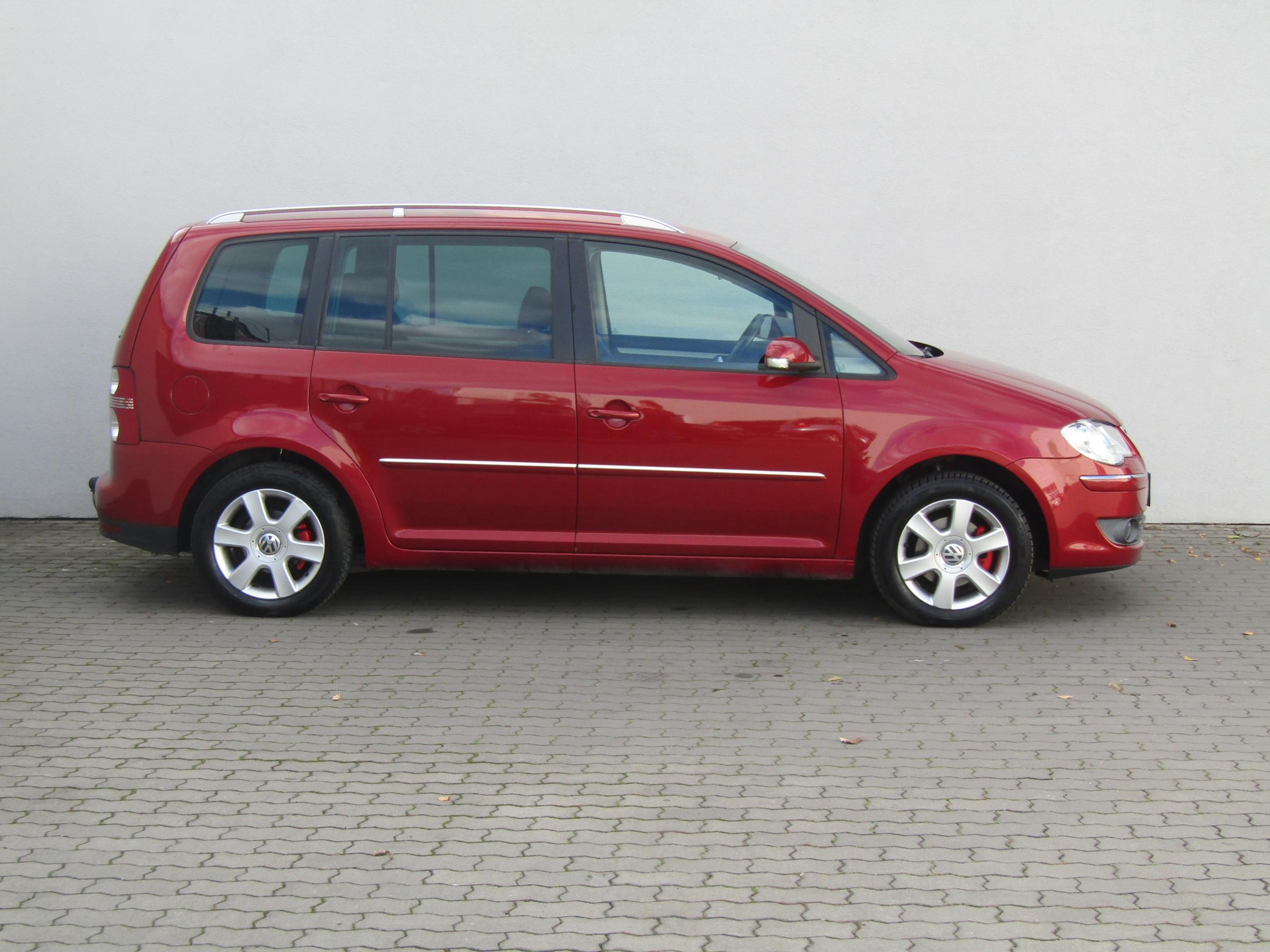 Volkswagen Touran, 2007 - pohled č. 4