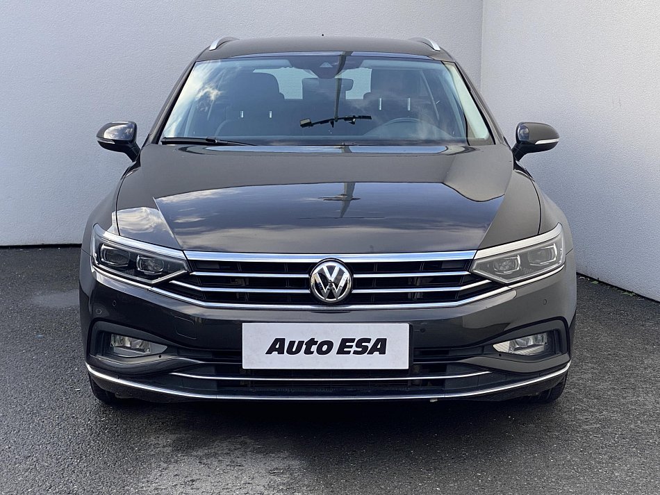 Volkswagen Passat 1.6 TDi Elegance