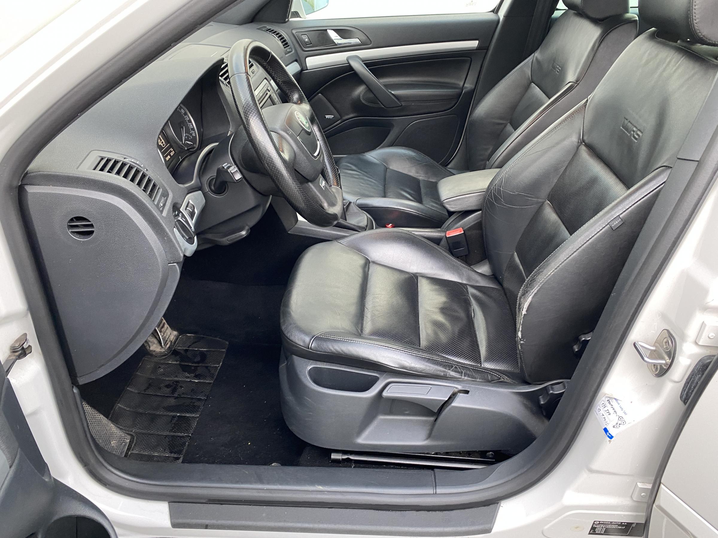 Škoda Octavia II, 2011 - pohled č. 9