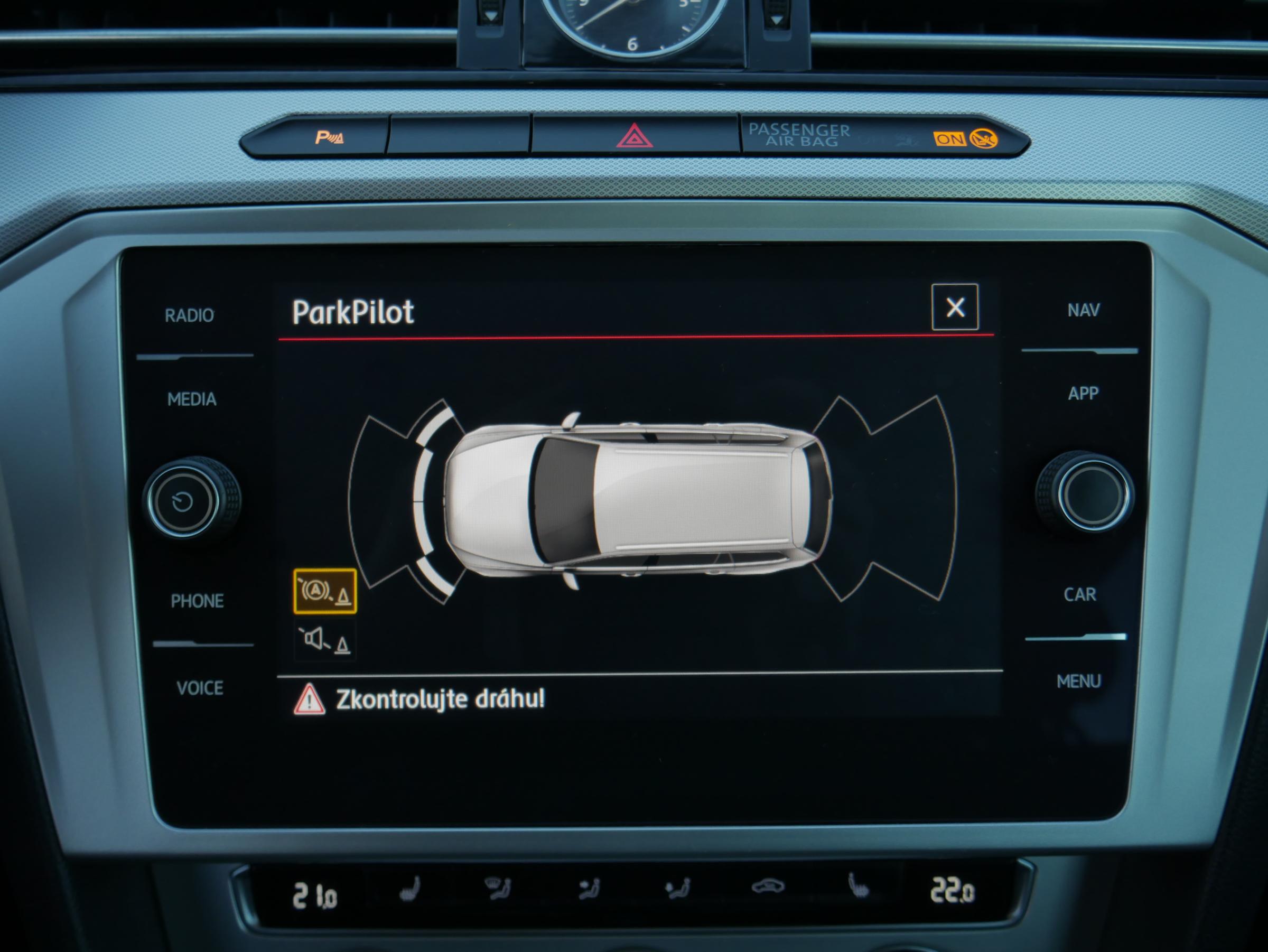 Volkswagen Passat, 2018 - pohled č. 17