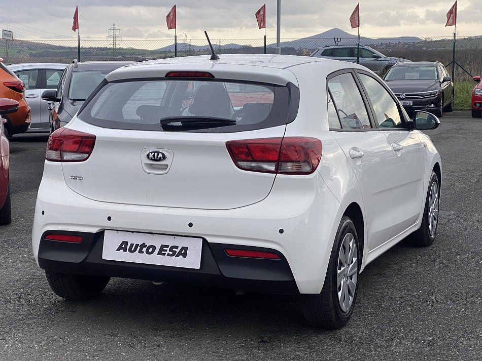 Kia Rio 1.25i 